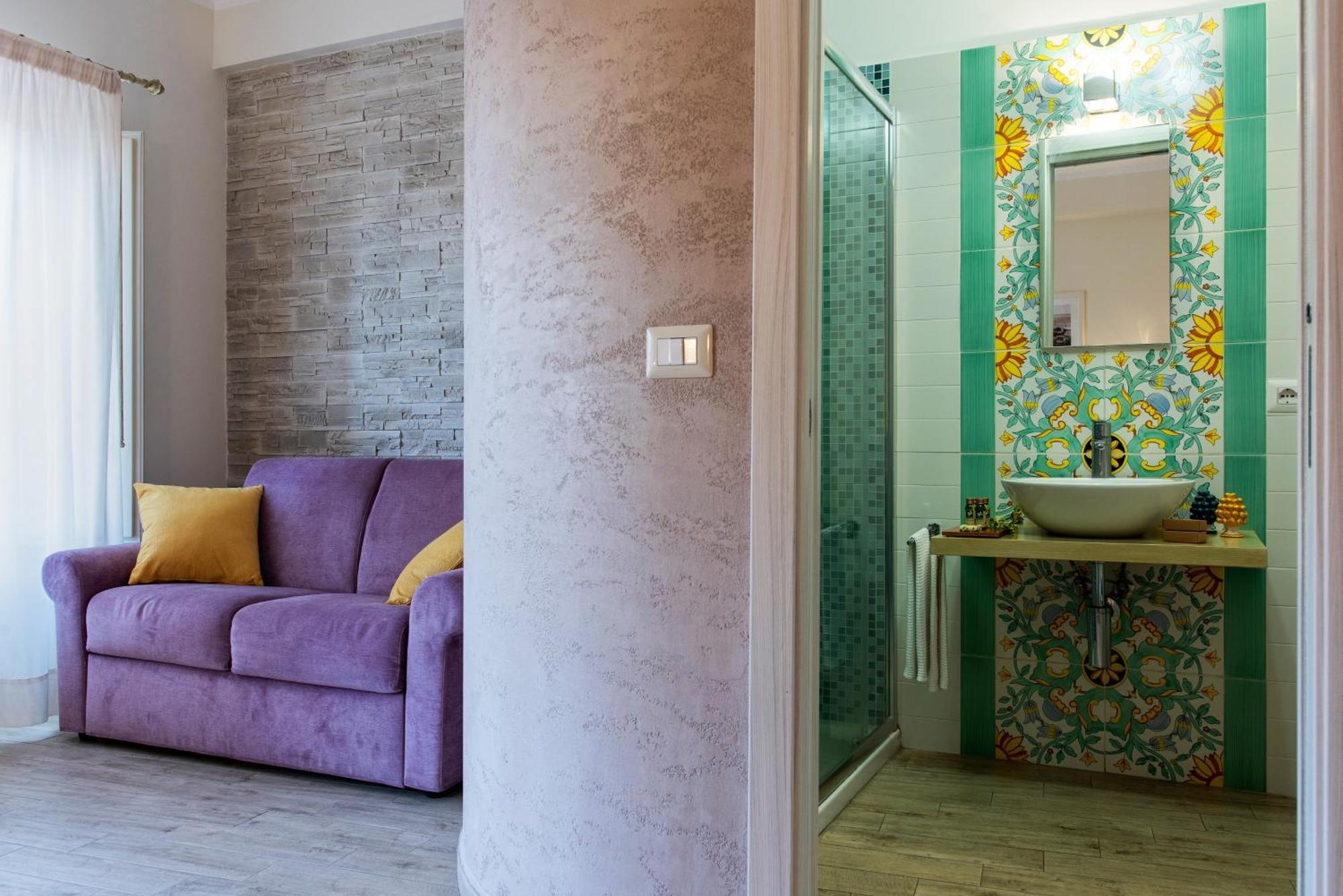 Valentina Guest house *